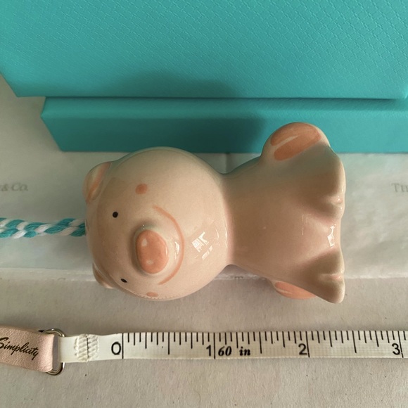 Tiffany & Co. Tiny Tiffany Pig Ornament - Picture 7 of 8